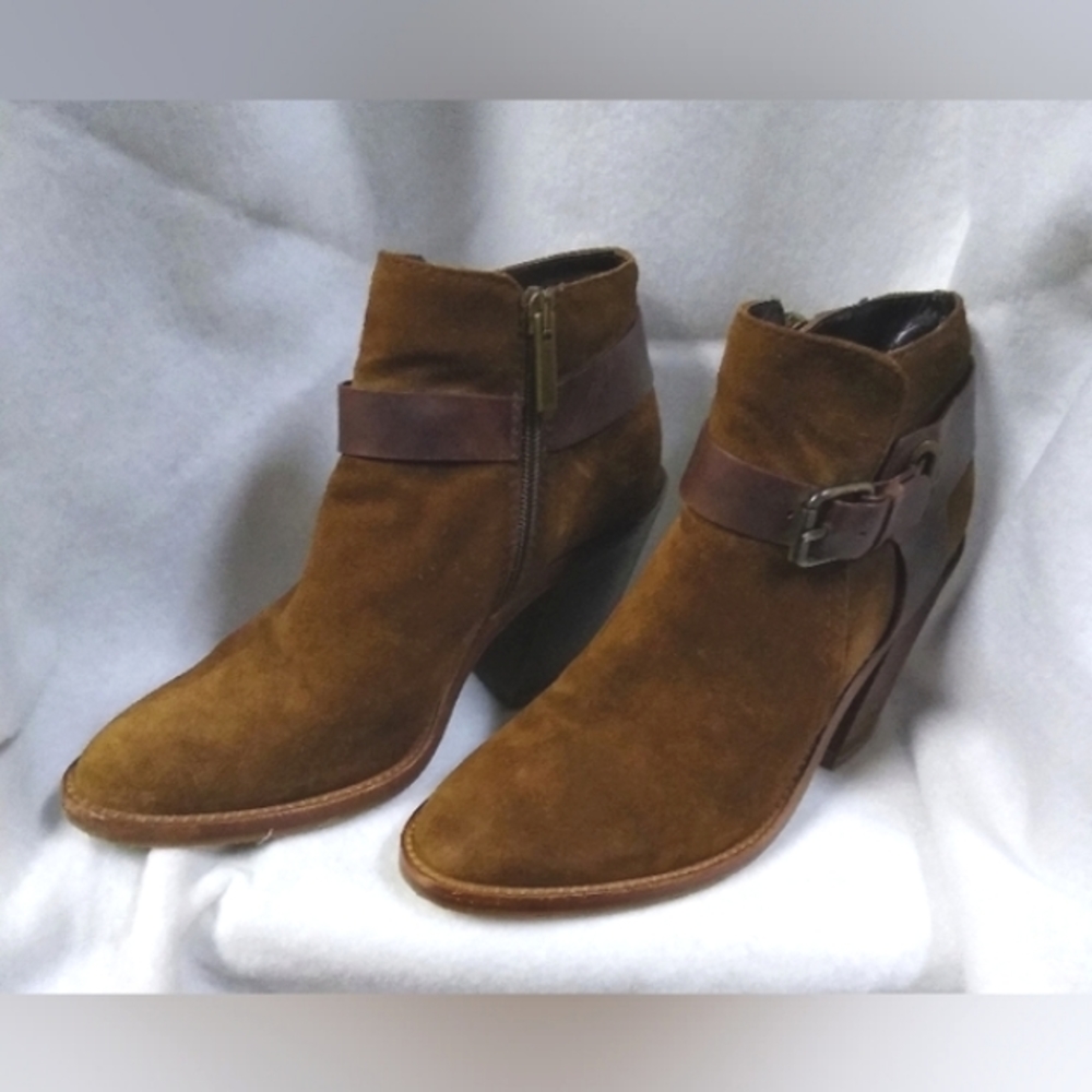 Auquatalia brown suede ankle boots